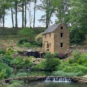 NFS on hold for @kaylariveraaaa